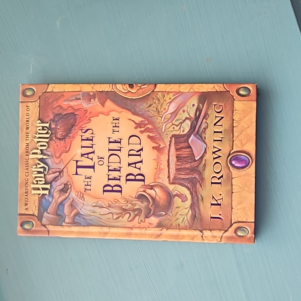 Harry Potter "The Tales of Beedle the Bard"